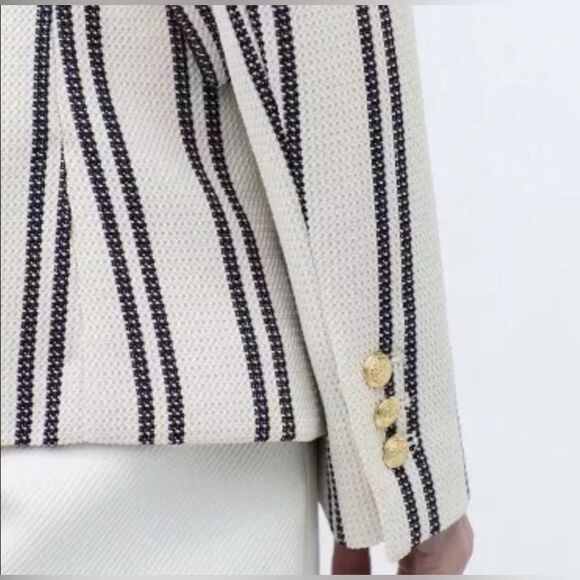 Zara Woman Striped Textured Single Button Blazer in Ivory and Navy size Small - Picture 14 of 14